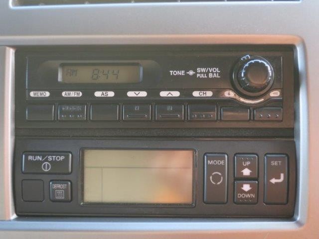 中古トラック UDトラックス冷凍バン #20