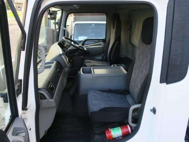 中古トラック UDトラックス冷凍バン #22