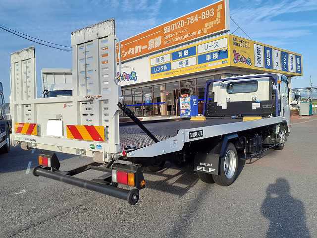 いすゞエルフ 小型車載車