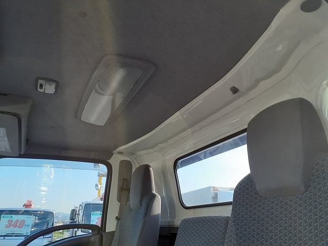 いすゞエルフ 小型車載車