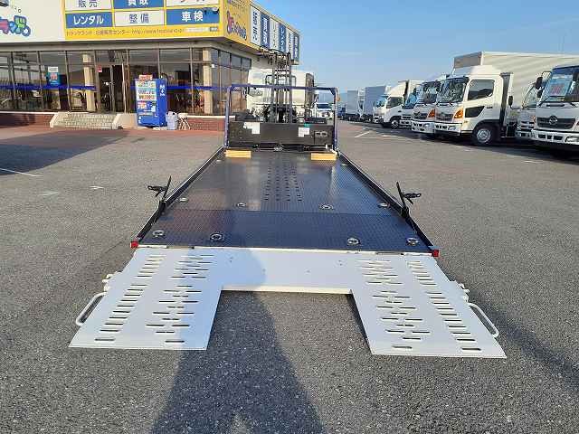 いすゞエルフ 小型車載車
