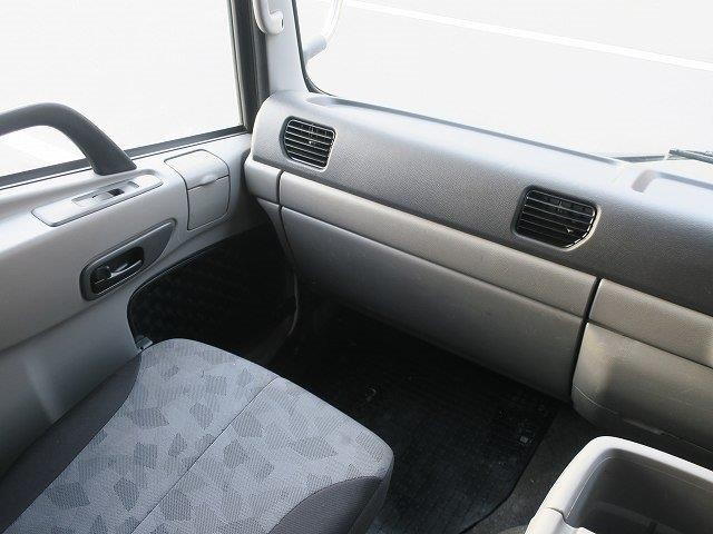 中古トラック UDトラックスアルミウィング #13