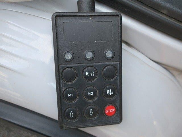 中古トラック UDトラックスアルミウィング #18