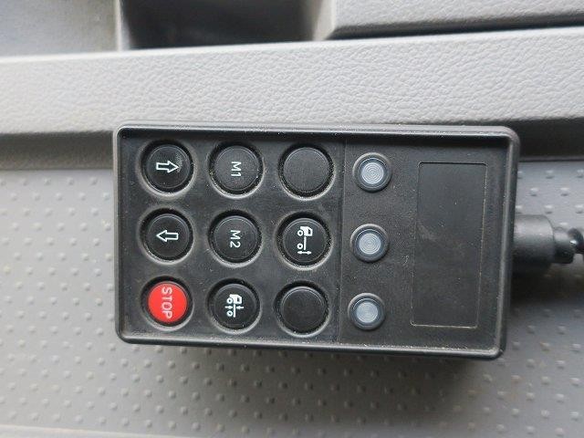 中古トラック UDトラックストラクタ #19