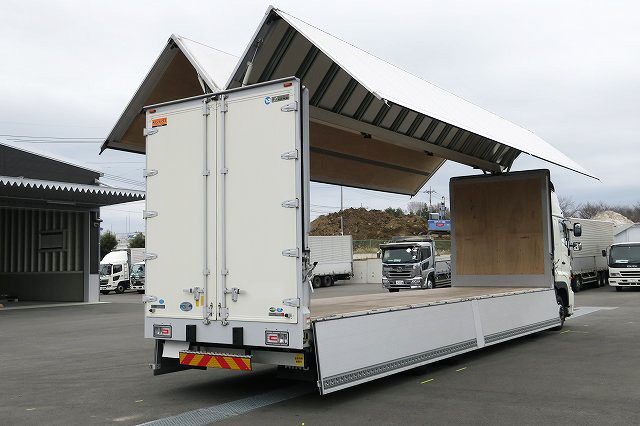 日野大型アルミウィング