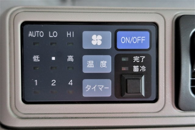 中古トラック いすゞ粉粒体運搬車 #22