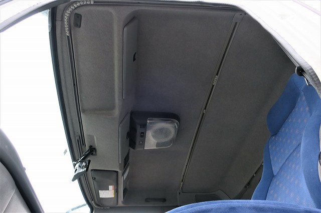 中古トラック いすゞ粉粒体運搬車 #24