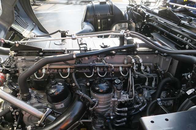 中古トラック 三菱ふそうクレーン付 ＃13