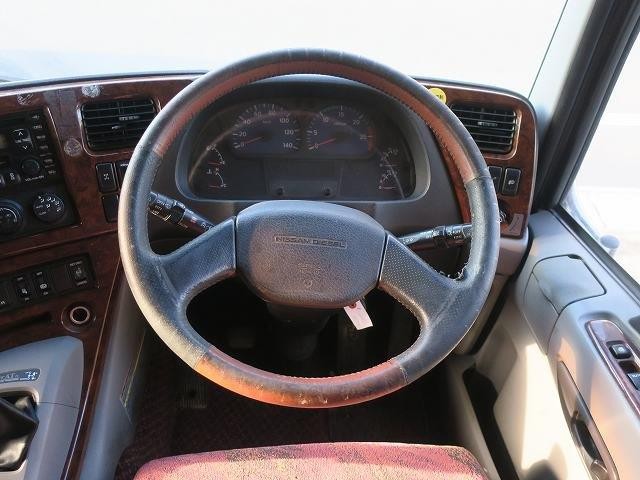 中古トラック UDトラックスチップ運搬車 #17