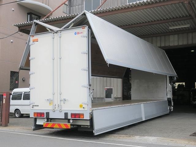 日野プロフィア 大型アルミウィング