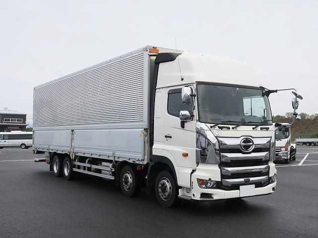 日野プロフィア 大型アルミウィング
