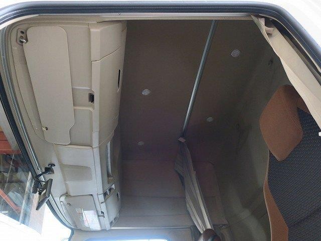 日野大型アルミウィング