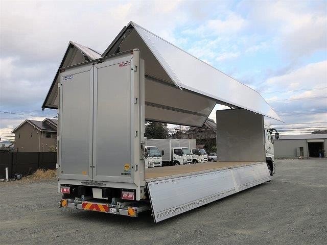 三菱大型アルミウィング