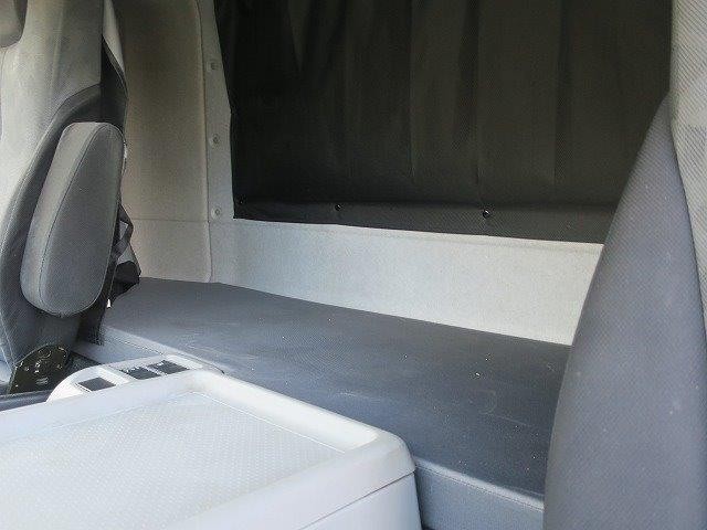 中古トラック UDトラックス平ボディアルミブロック #22