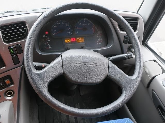 中古トラック UDトラックストラクタ #15