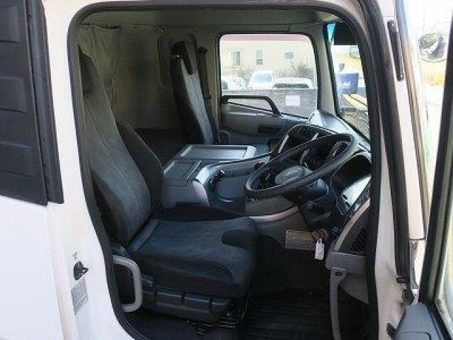 中古トラック UDトラックスアルミウィング #12