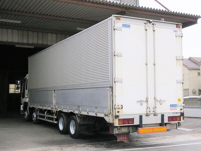 いすゞギガ大型アルミウィング