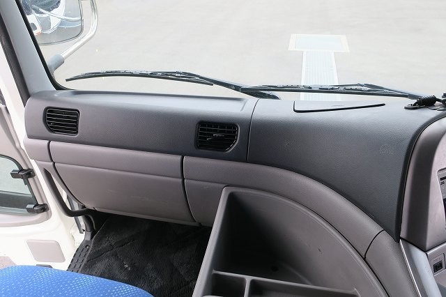 中古トラック UDトラックス粉粒体運搬車 #16