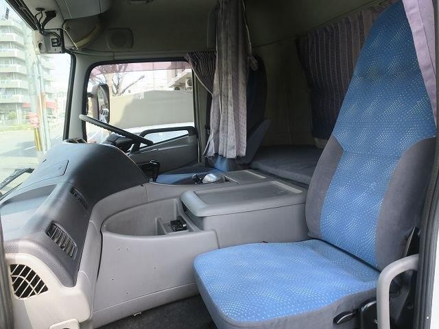 中古トラック UDトラックスアルミウィング #22