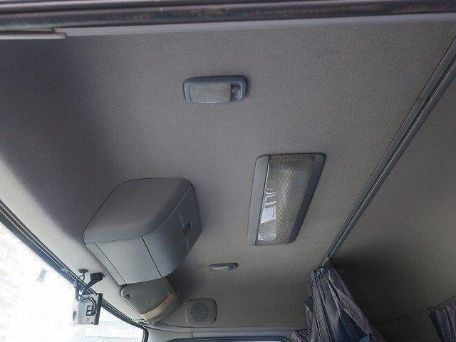 中古トラック UDトラックスアルミウィング #24