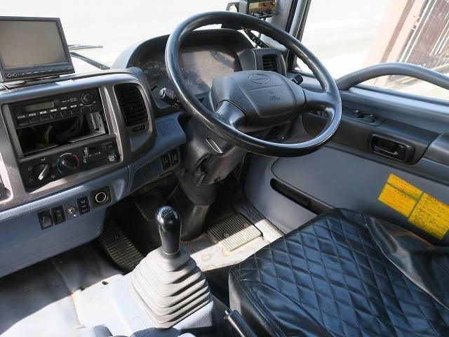 日野レンジャー 中型パッカー車（塵芥車）