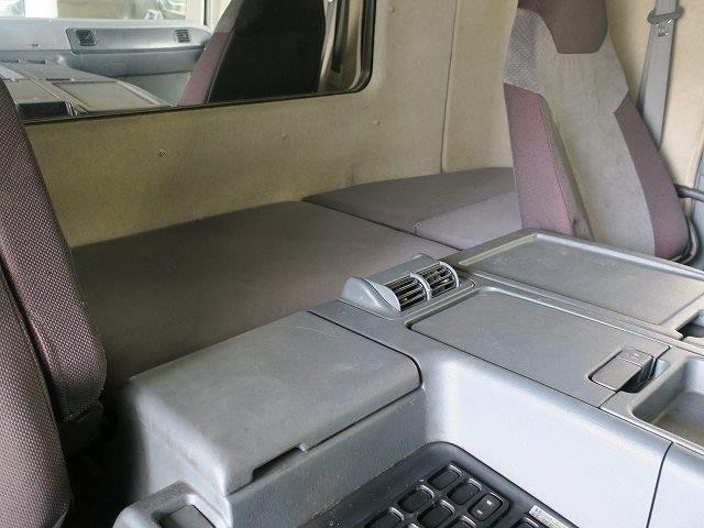 中古トラック 三菱ふそう平ボディアルミブロック #24