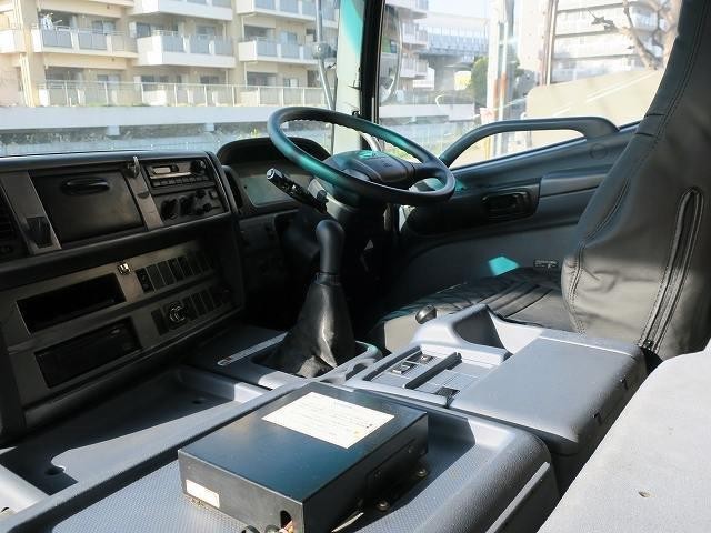 日野 プロフィア 大型コンクリートミキサー車