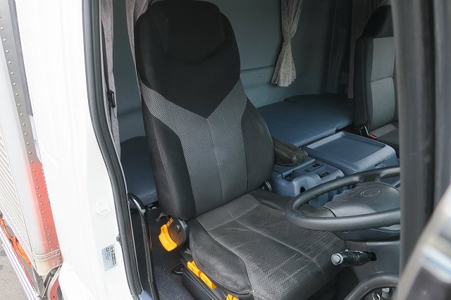 中古トラック 日野冷凍バン #14