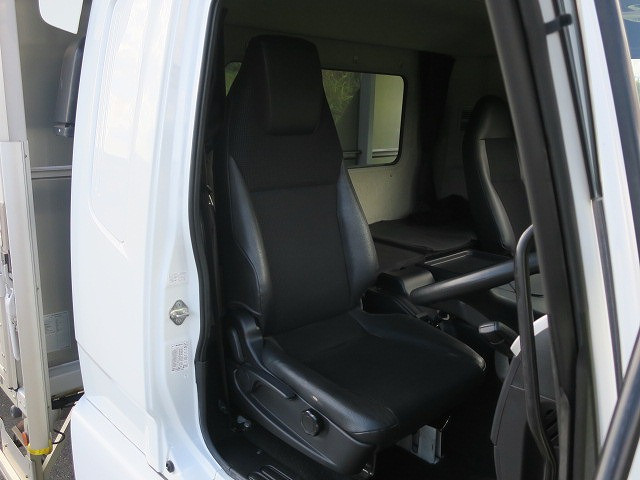 中古トラック 三菱ふそうアルミウィング #13