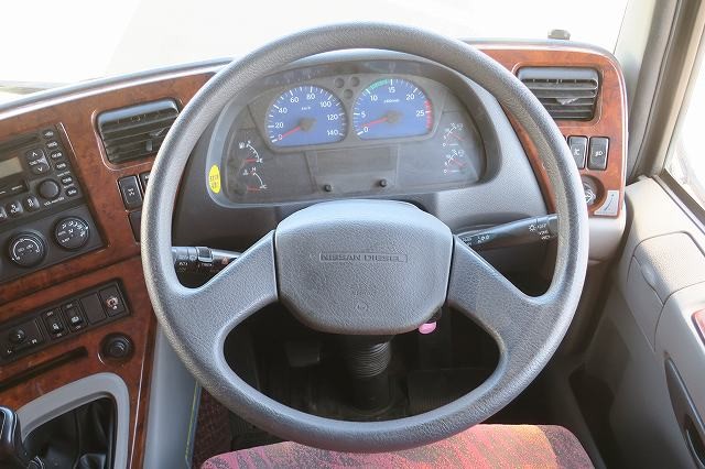 中古トラック UDトラックスダンプ #17