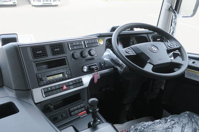 中古トラック 三菱ふそうハイアウトクレーン付 #16