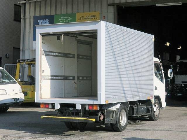 三菱ふそうキャンター 小型アルミバン