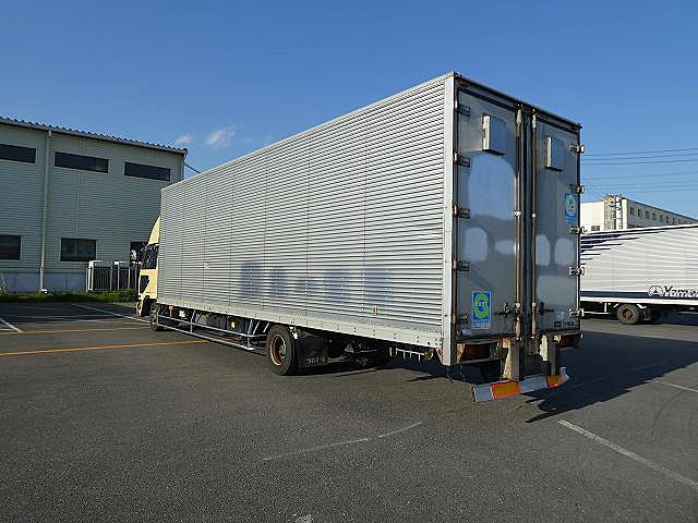 UDトラックス コンドル 中型アルミバン