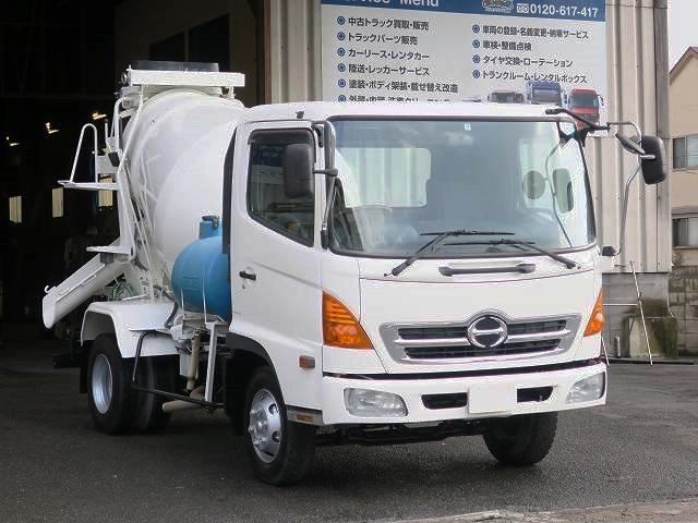 日野レンジャー 中型コンクリートミキサー車 