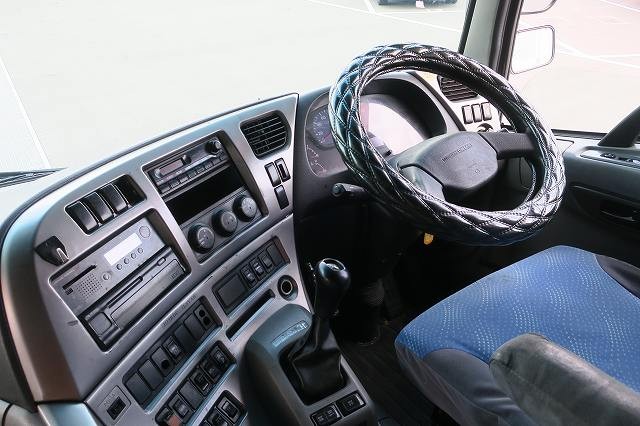 中古トラック UDトラックストラクタ ＃14