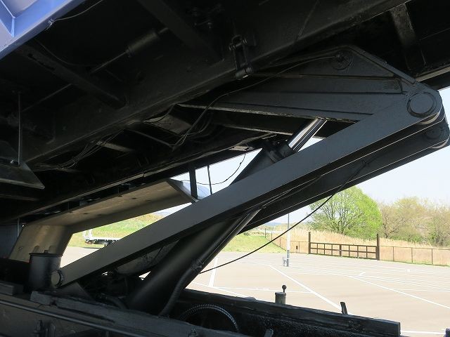 三菱ふそう スーパーグレード 大型深ダンプ