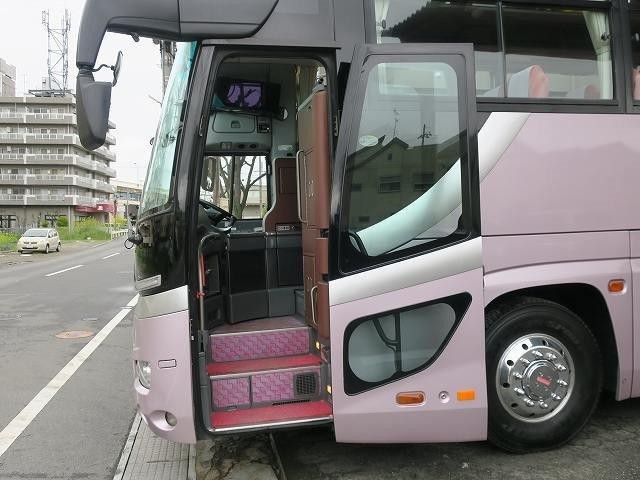 日野セレガ　大型観光バス