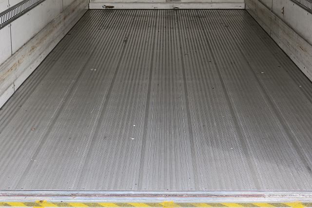 中古トラック UDトラックスアルミバン #7