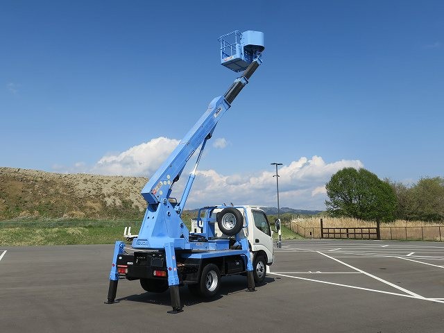 日野デュトロ 高所作業車
