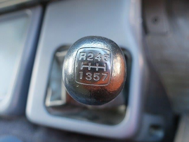 日野大型冷凍ウィング
