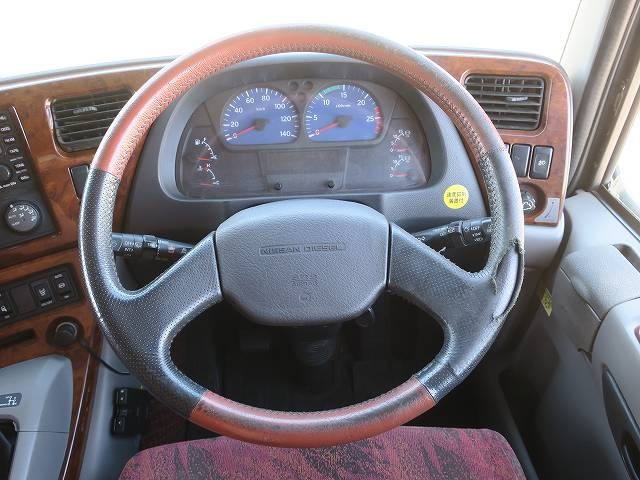 中古トラック UDトラックストラクタ #16