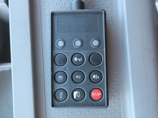 中古トラック UDトラックストラクタ #21