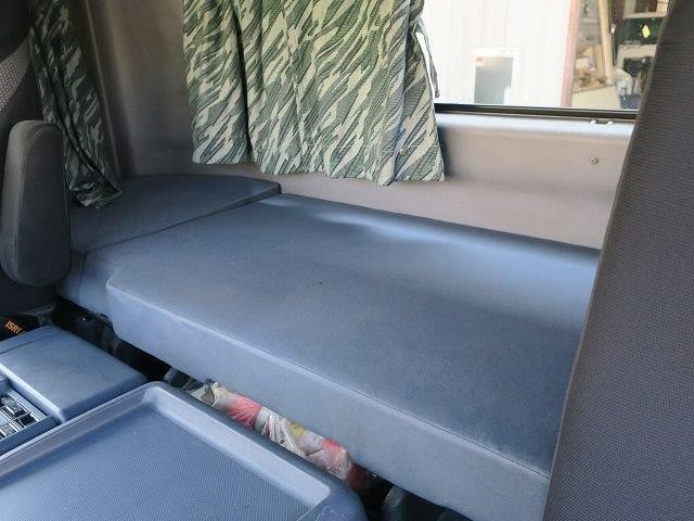 日野プロフィア トラクタヘッド  海コン 一括緩和 第五輪荷重11.5ｔ