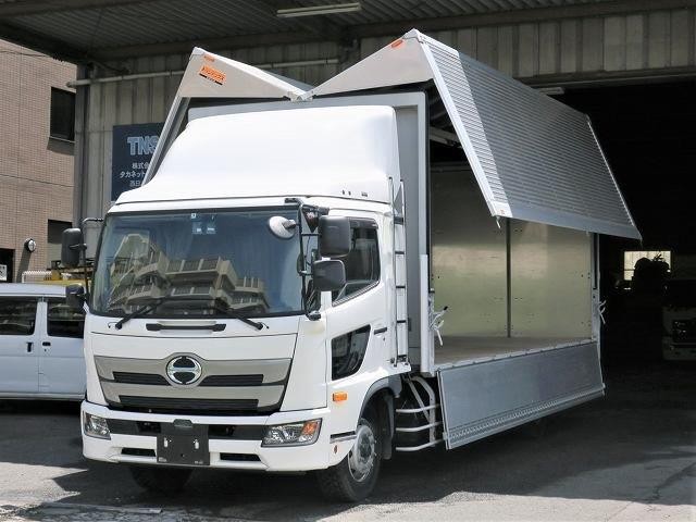 日野中型アルミウィング