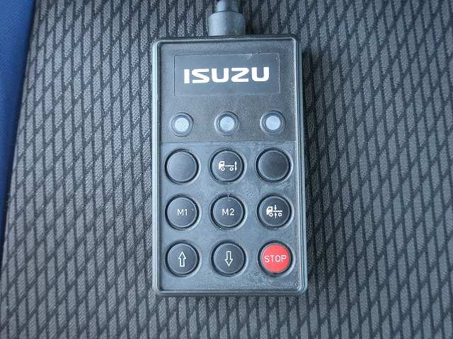 いすゞギガ大型アルミウィング 