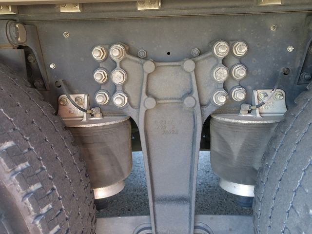 中古トラック いすゞアルミウィング ＃9