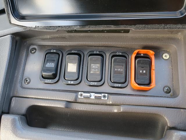 三菱ふそう エアロミディ 中型観光バス