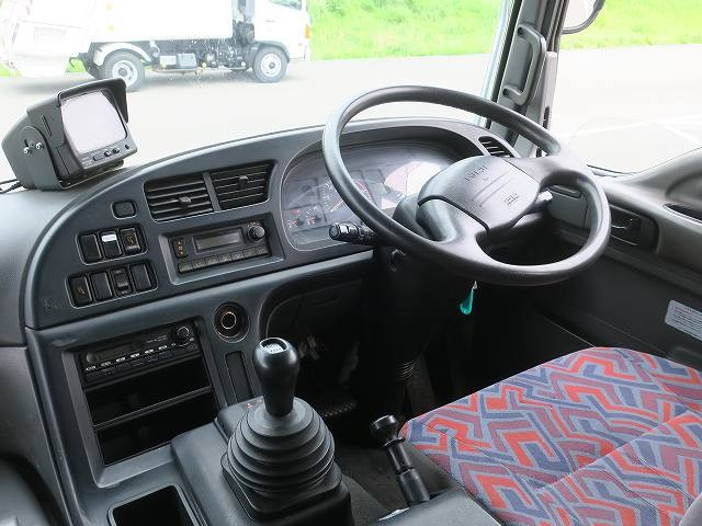中古トラック いすゞチップ運搬車 #15