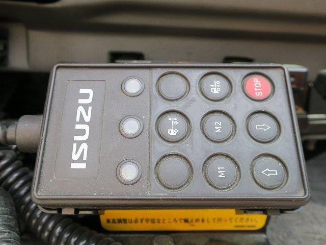 中古トラック いすゞ平ボディ #18