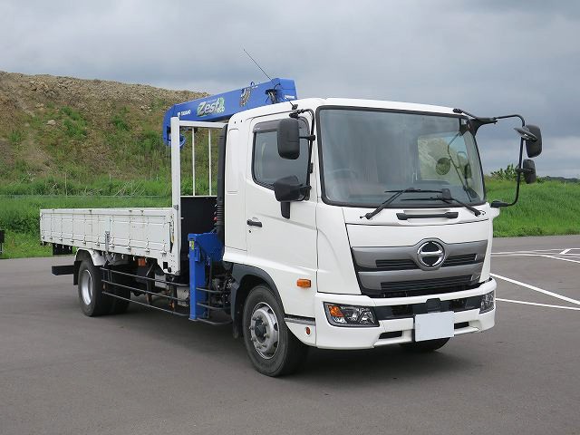 中古トラック 日野クレーン付平ボディ #2